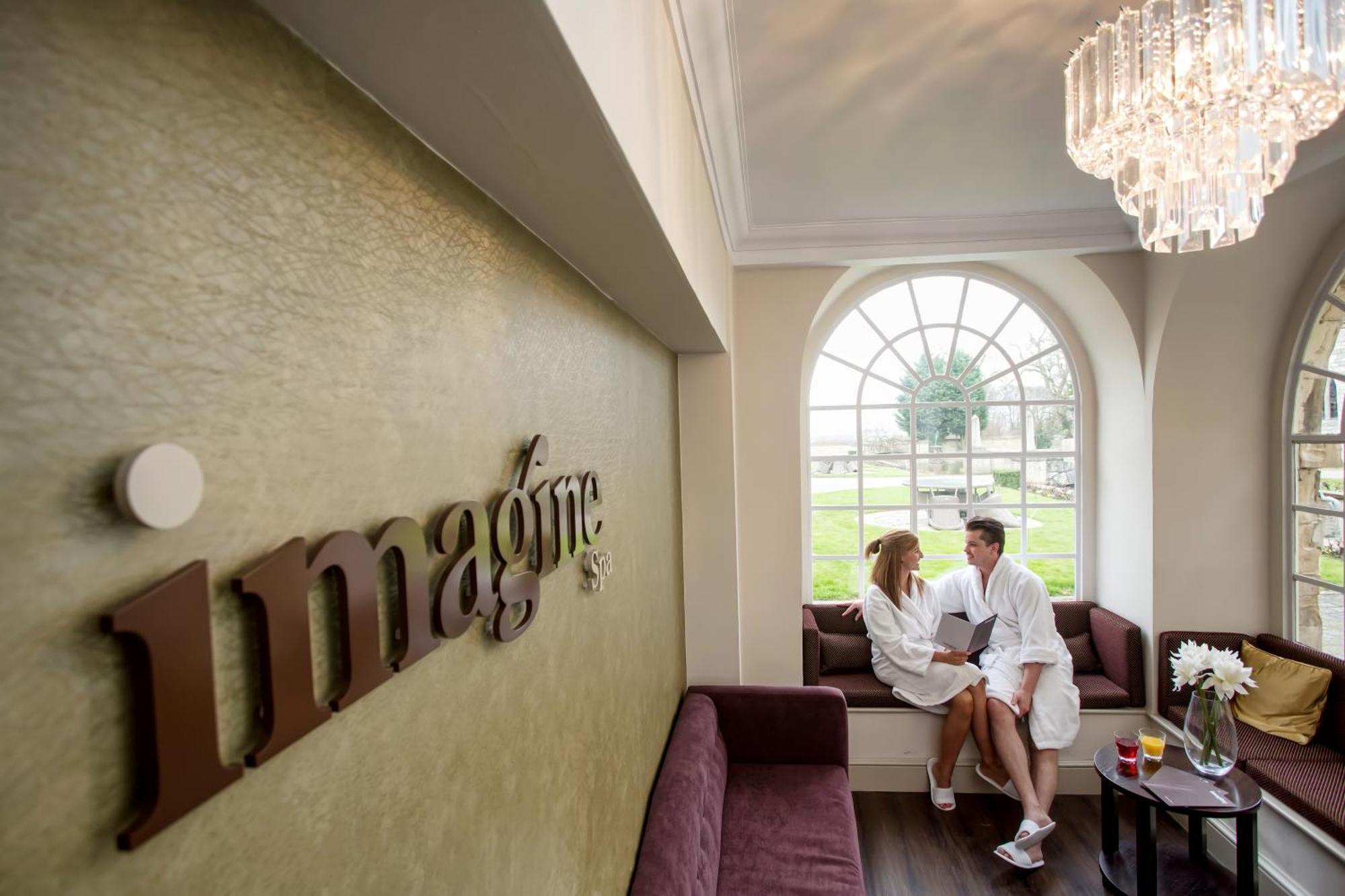 Hazlewood Castle & Spa Tadcaster Exterior foto
