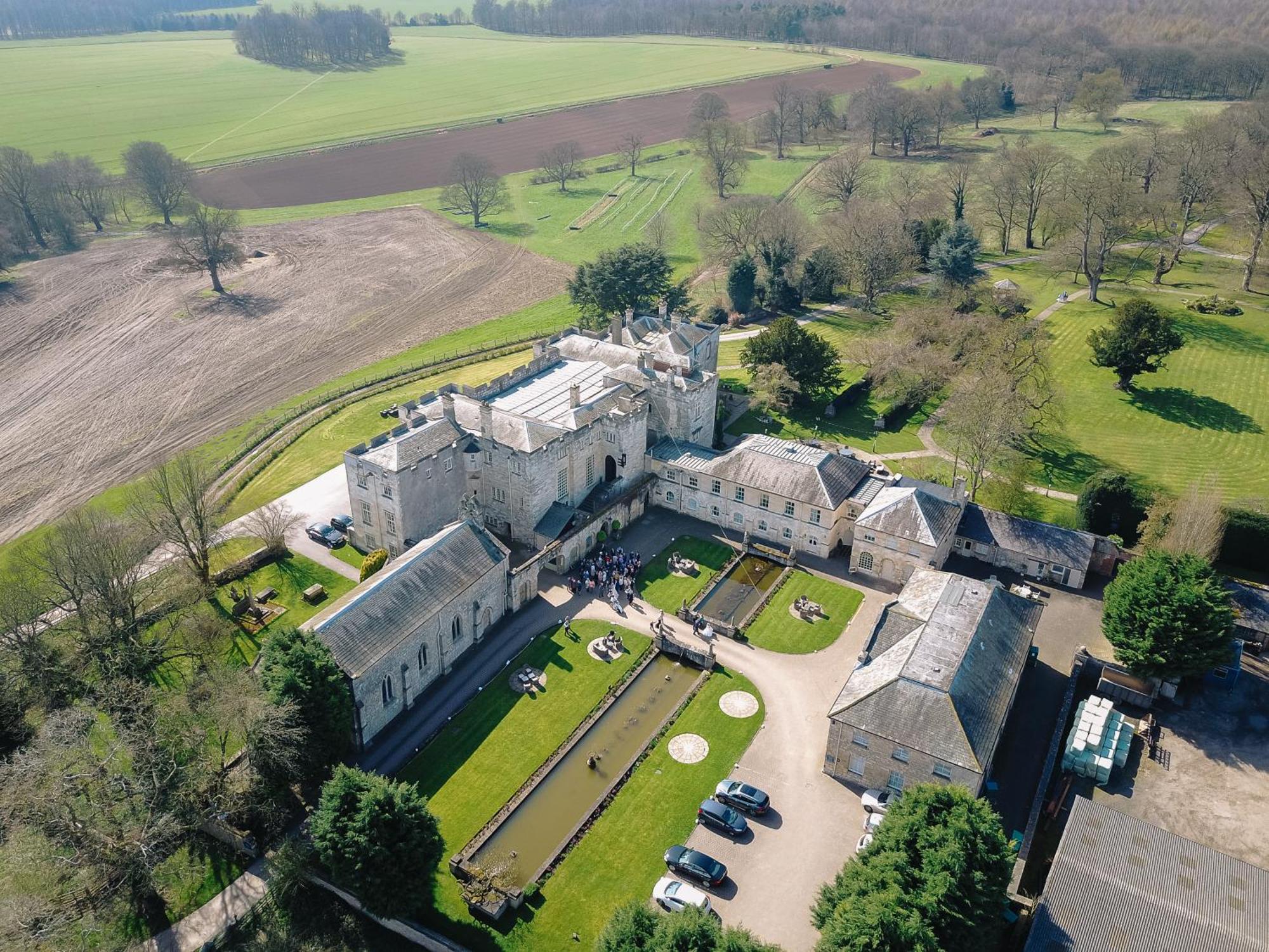Hazlewood Castle & Spa Tadcaster Exterior foto
